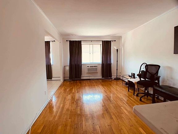 3rd image of 21-14 21st Ave #2A