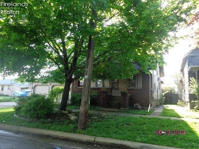 1014 Ging St photo 1