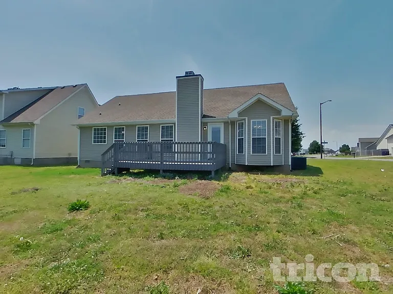 3749 Nadia Dr — Photo 14