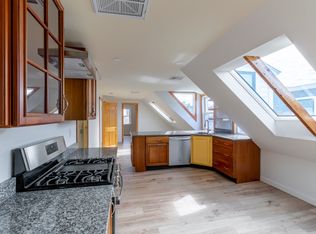 27 E Oxford St #3, Portland, ME 04101