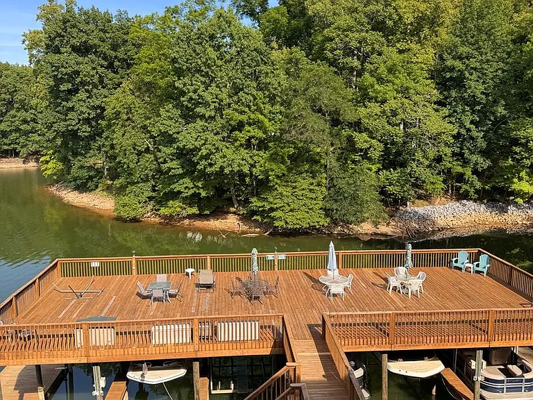 500 Cambridge Ct #H3 — Photo 3