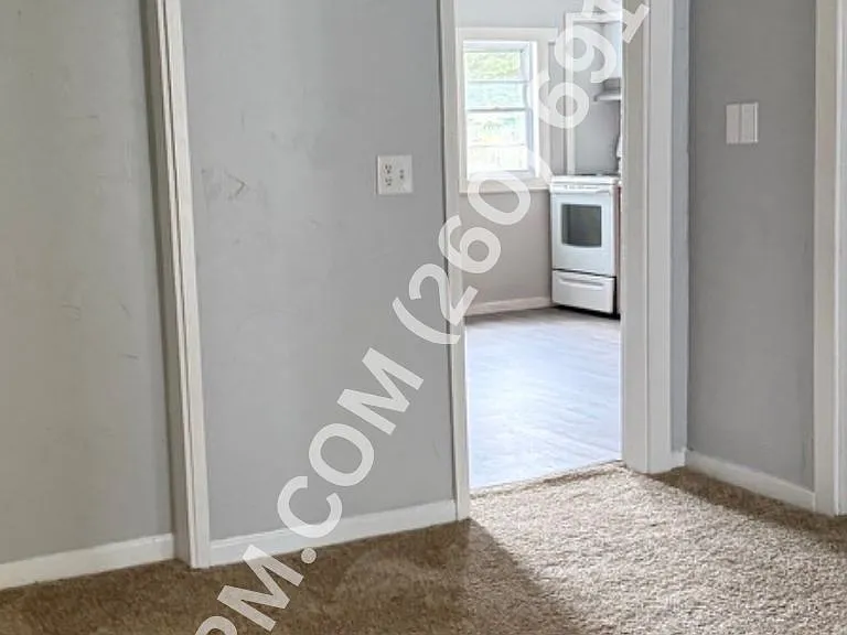 641 Byron St #1 — Photo 7