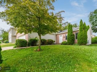 656 Grant Ave, Joliet, IL 60433