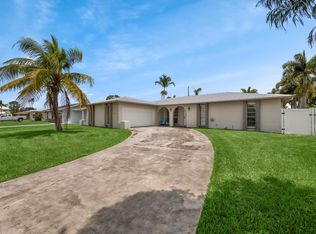 351 SE Galleon Ln, Port Saint Lucie, FL 34983