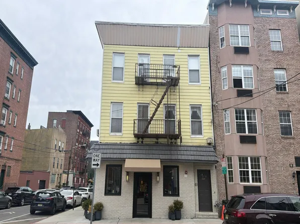 400 Adams St, Hoboken, NJ 07030