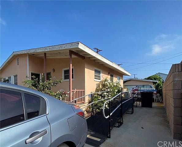 2nd image of 4809 Carmelynn St