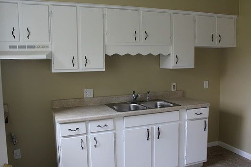 3rd image of 3209 Marshall Ave SE