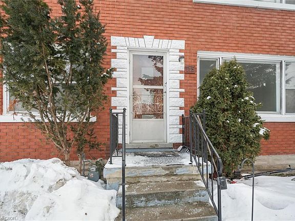 4th image of 715 Frederick St