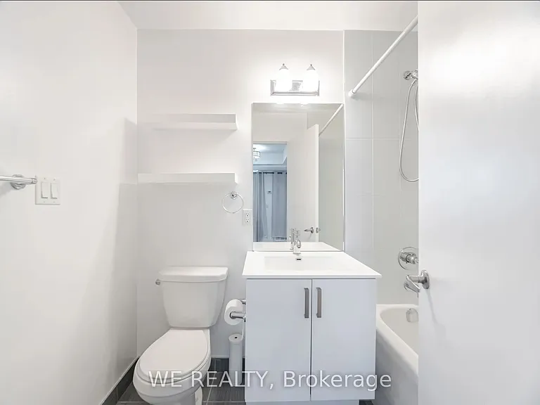3560 Saint Clair Ave E #224 — Photo 9