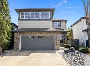 2311 Bailey Ct SW, Edmonton, AB T6W 1H9