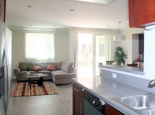 Chandler Pointe, Valley Village, CA 91607