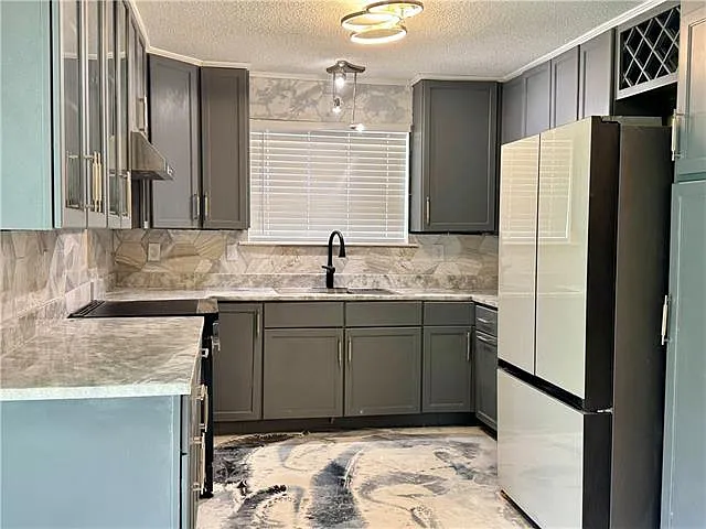 5128 Eden Roc Dr — Photo 6