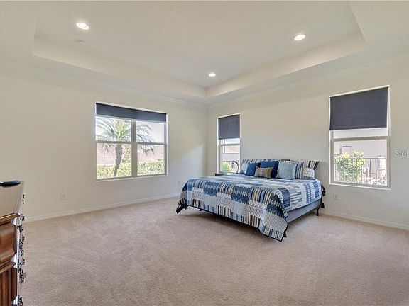3rd image of 589 Autumn Ash Dr