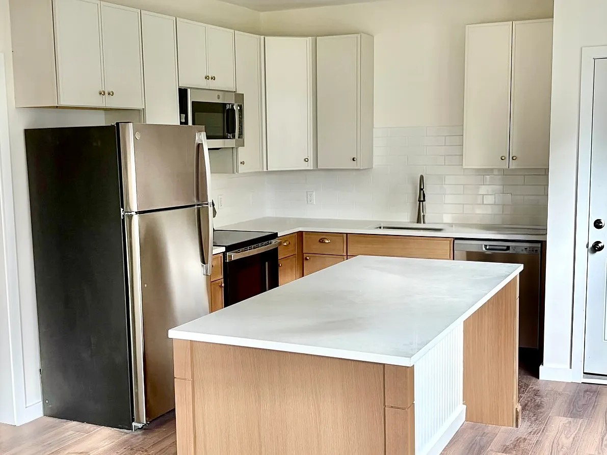 2 bed, 1200 sqft, $2,850 — Photo 4