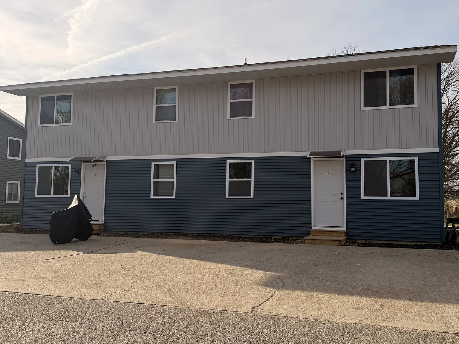 115 W Tara Ct - C — Photo 2