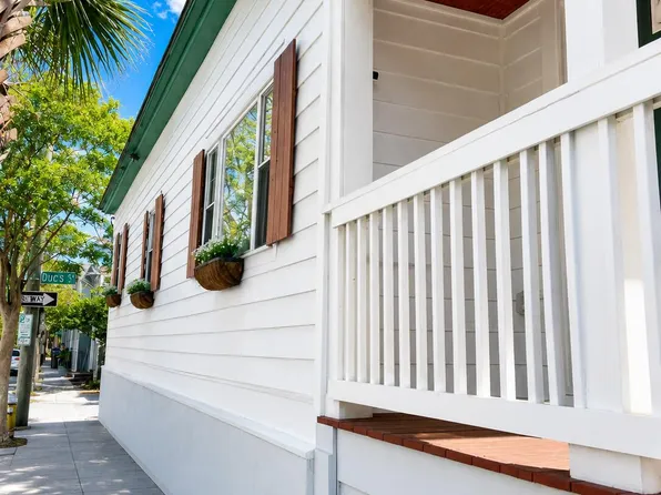 33 Sheppard St, Charleston, SC 29403