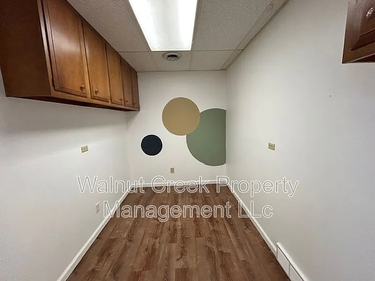 4642 Oberlin Ave #102 — Photo 9
