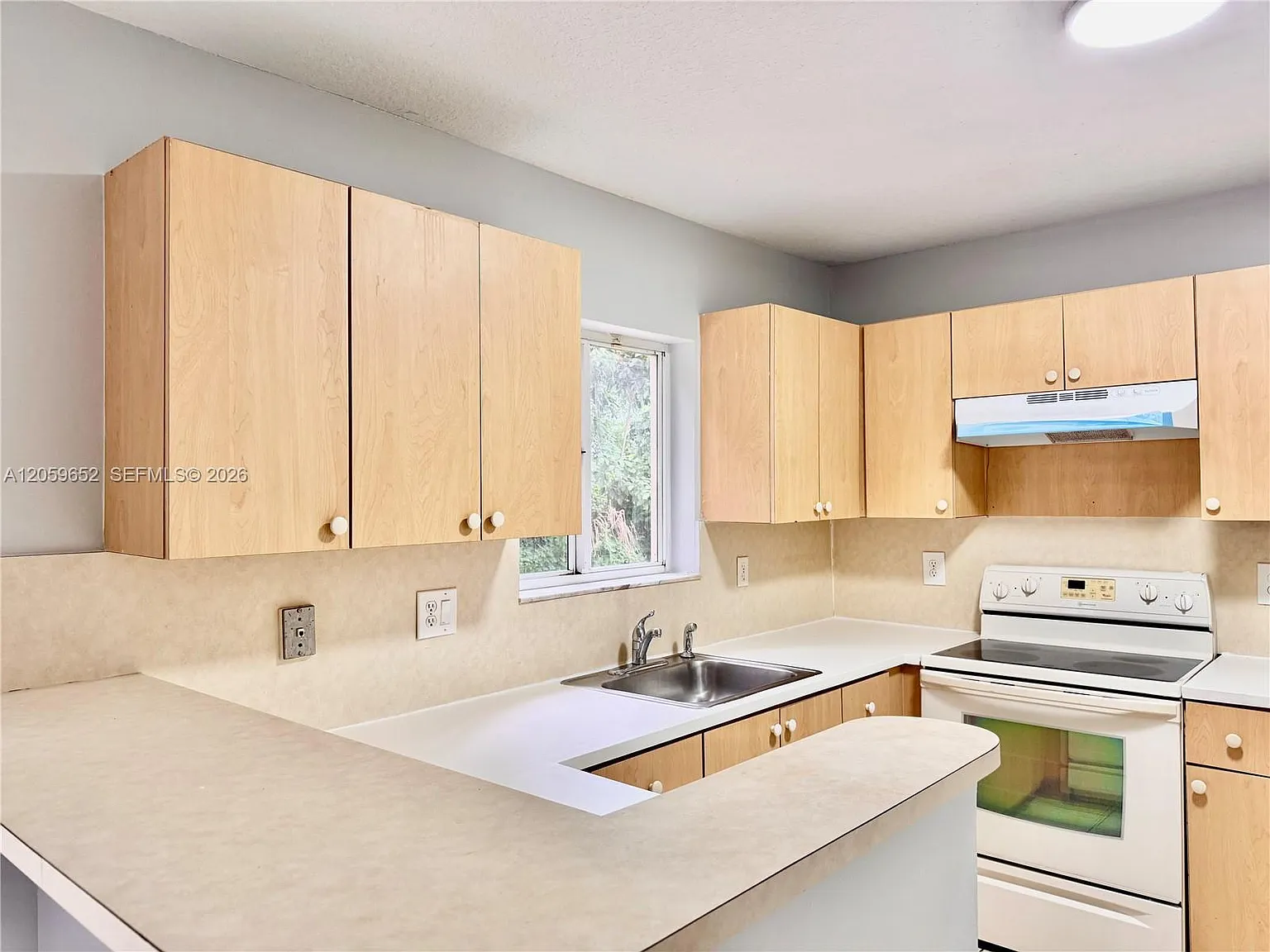 Venetia Gardens South Con — Photo 2