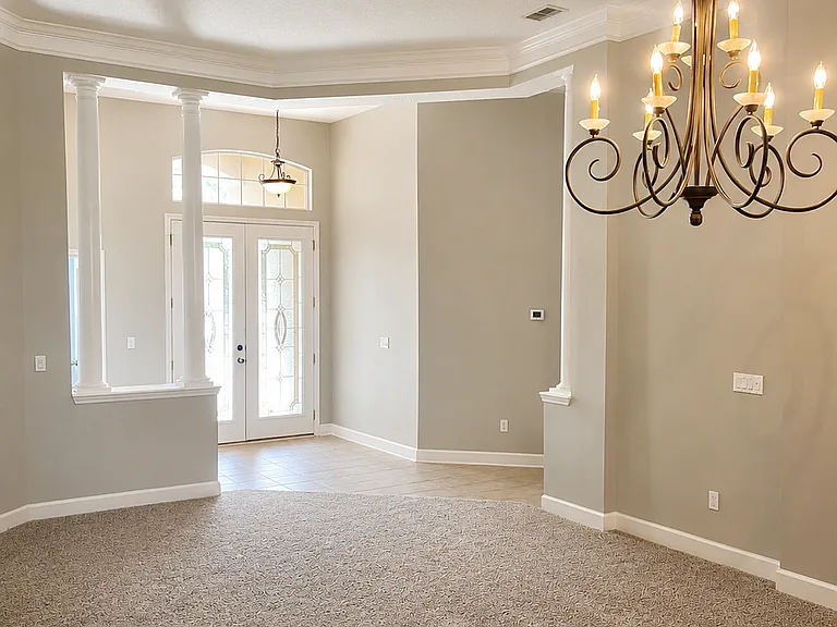 153 Oak Common Ave — Photo 4
