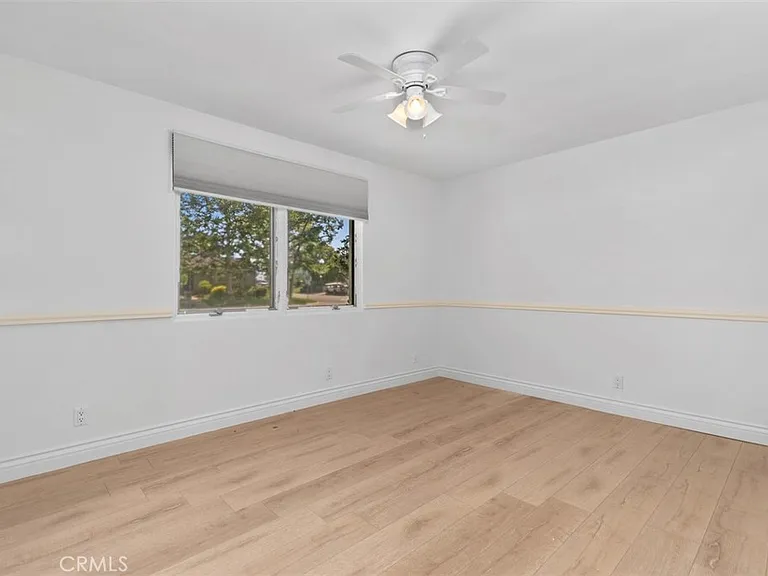 600 Cliff Dr — Photo 45