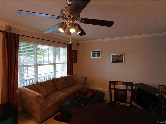 5th image of 109 Fredericks Ct #184