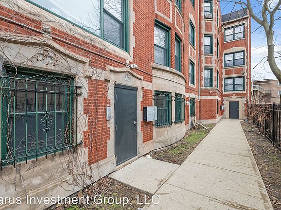 2nd image of 7527 1/2 S Colfax Ave APT 3