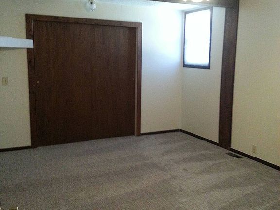 5th image of 149 N Phillips Ave