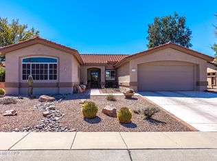1102 E Versailles Dr, Oro Valley, AZ 85755