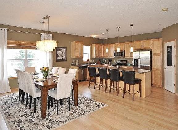 5th image of 4900 Underwood Lane N