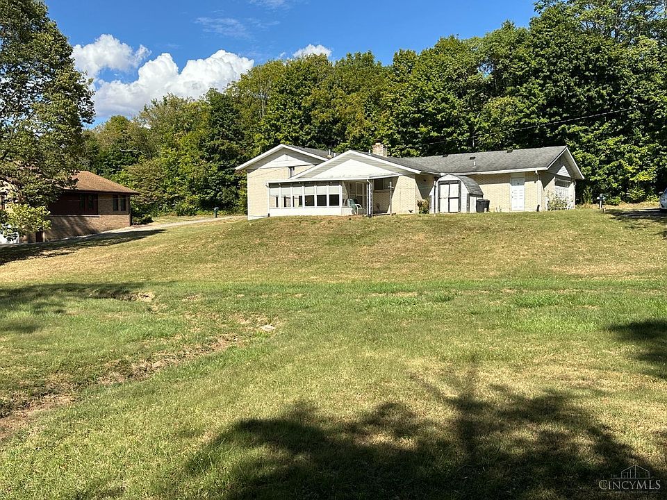 667 Rising Hill Dr, Xenia, OH 45385 | Zillow