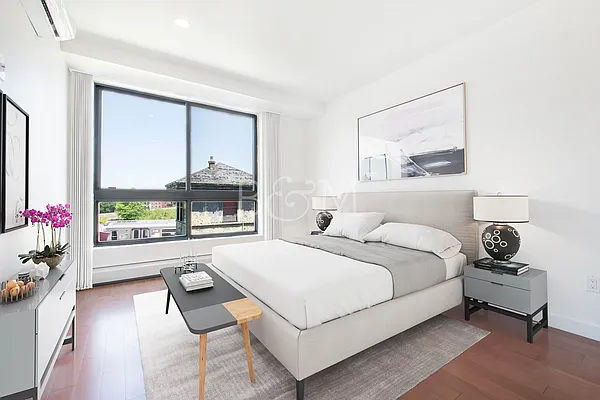 Rented by Brick&Mortar | media 12