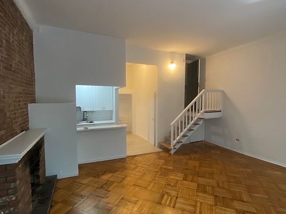4th image of 23 W 87th St #2FA