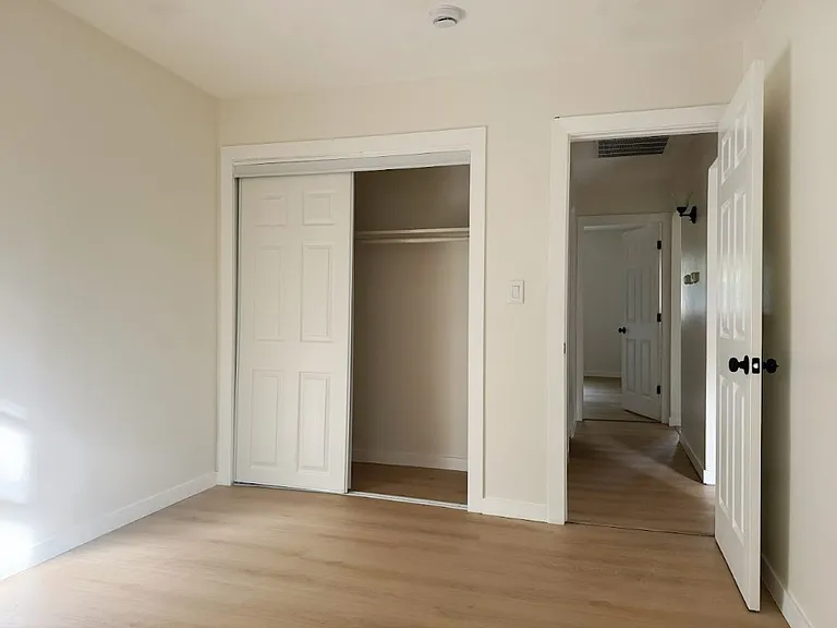 808 Fairlawn Ct #808 — Photo 7