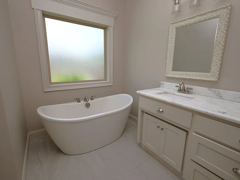 4704 Crescent Ct — Photo 12