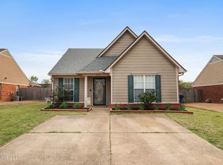 10571 Pecan View Dr, Olive Branch, MS 38654