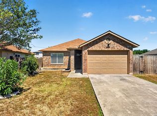 8210 LONGHORN RIDGE DR, Converse, TX 78109