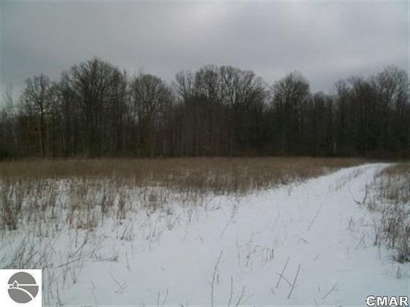 4th image of 6400 N Douglas Rd