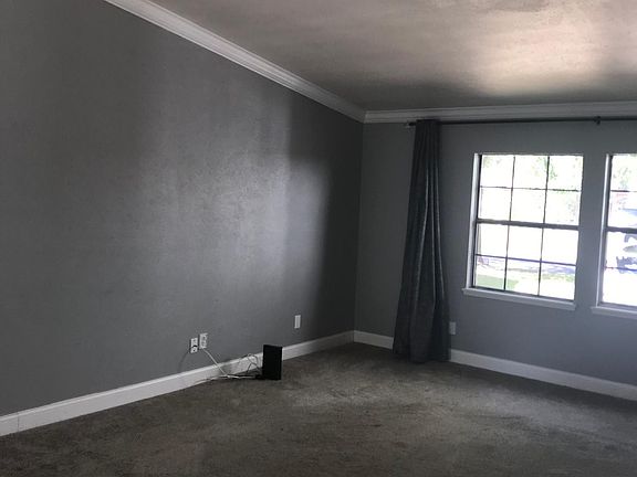 5th image of 4752 China Rose Dr