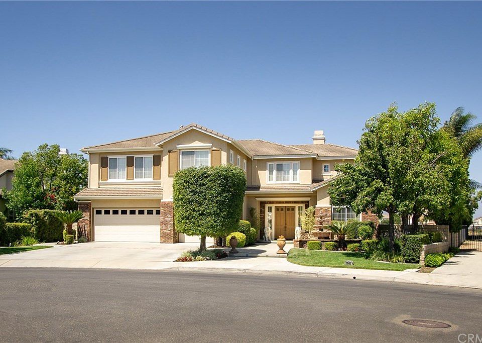 1st image of 2846 Whispering Oak Ct