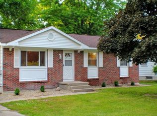 205 Dayton St, Middleville, MI 49333