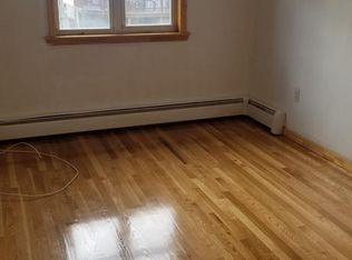 2868 Sampson Ave, Bronx, NY 10465
