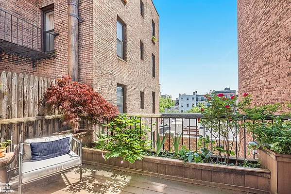 Sold by Brown Harris Stevens | media 20