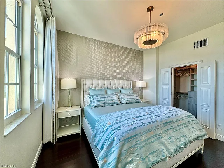 365 5th Ave S #303 — Photo 30