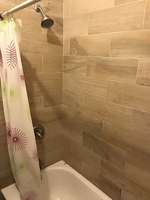 Rented by Farran & Associates | media 9