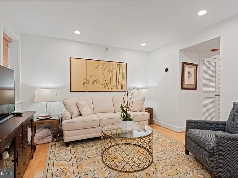 424 E Capitol St NE #3 — Photo 7