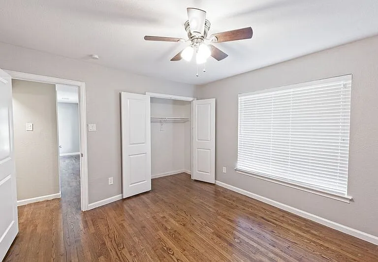 304 S Grove Rd — Photo 33