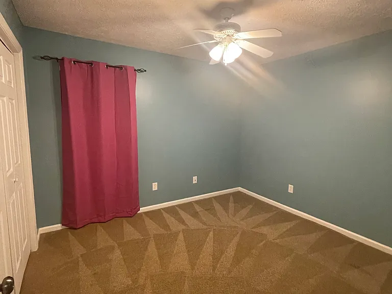 2517 Shady Oak Ct — Photo 12