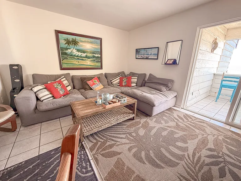 3355 Ocean Front Walk #F — Photo 4
