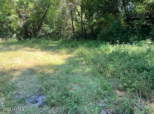 108 Lake View Dr, Pomona Park, FL 32181