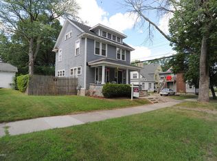 449 Giddings Ave SE, Grand Rapids, MI 49506